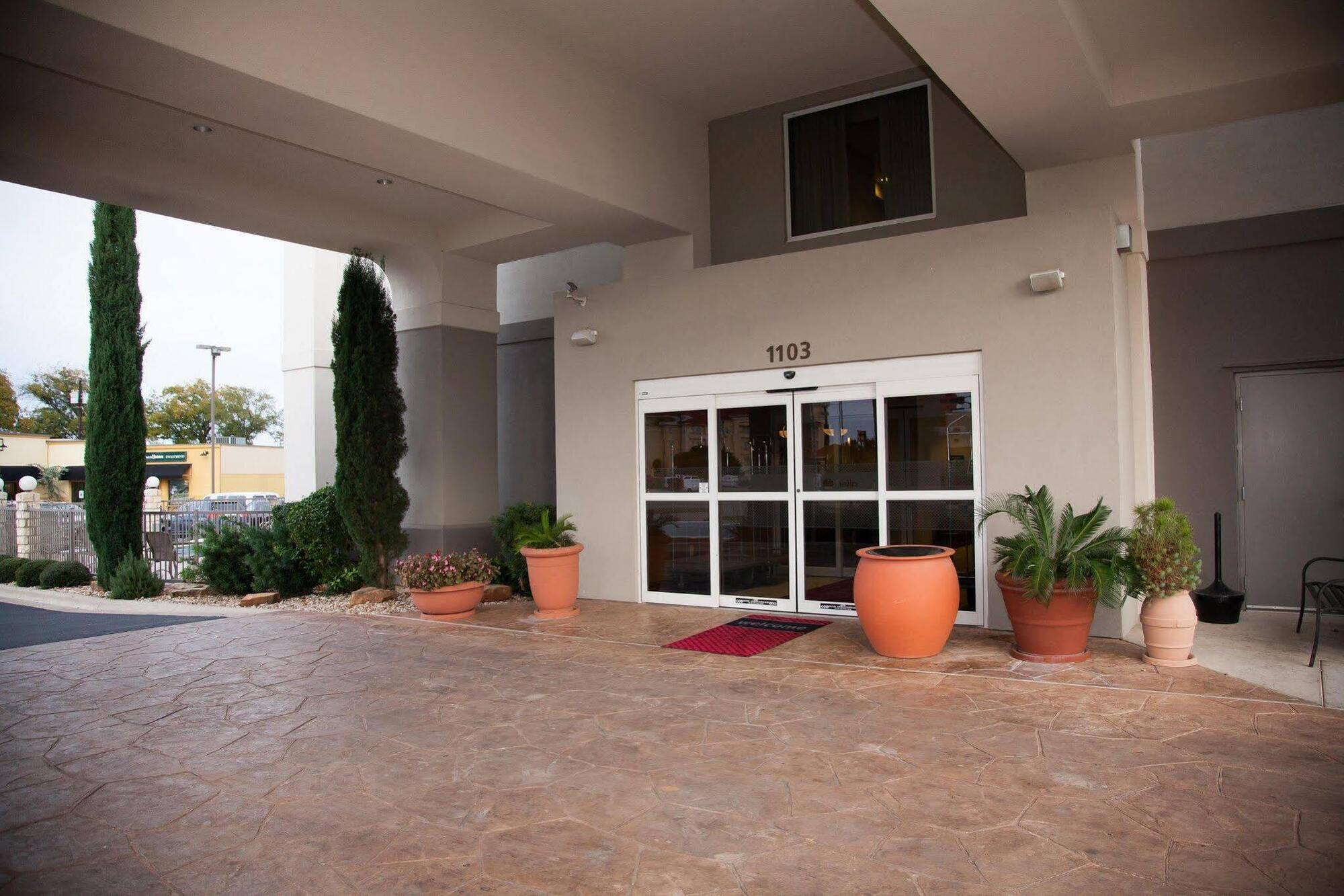 Hampton Inn Brownwood Buitenkant foto