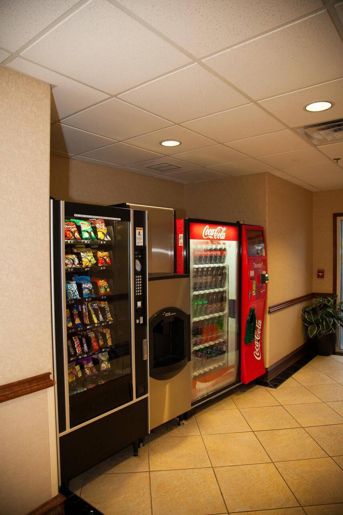 Hampton Inn Brownwood Buitenkant foto